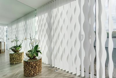 Lamelgardiner, SG 2910, Multi Visio, Private Home, Poole Dorset, United Kingdom, Vertical Waves