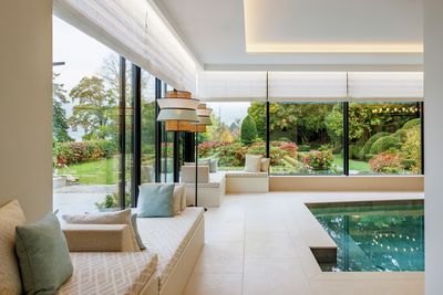 Foldegardiner, SG 2360, Colorama 2, Villa at the lake, Lucerne, Switzerland