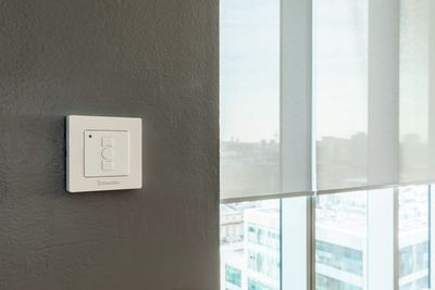 Rullegardiner, SG 4960, Versascreen 1-10%, Virgin Money, Glasgow, Scotland, United Kingdom