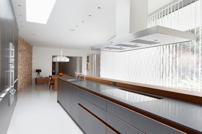 Lamelgardiner, SG 2950, Multi Visio, Room shot "Highgate Home", London, UK, Vertical Waves