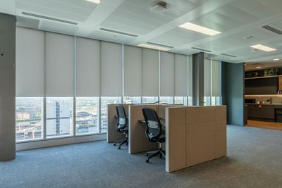 Rullegardiner, SG 4910, Versascreen 1-10%, Virgin Money, Glasgow, Scotland, United Kingdom