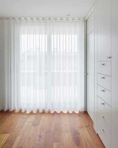 Gardinsystemer, SG 6010, Colorama 1, Room shot "Private Home", Gümligen, Switzerland, Wave