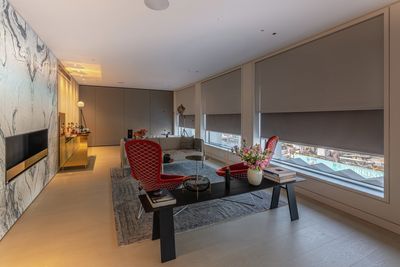 Rullegardiner, SG 4960, Multiscreen 1-10%, Centre Point, London, United Kingdom, Recess